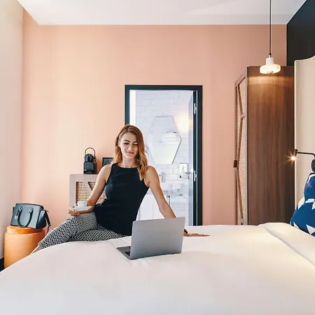 Mercure Canebiere Vieux-port فندق